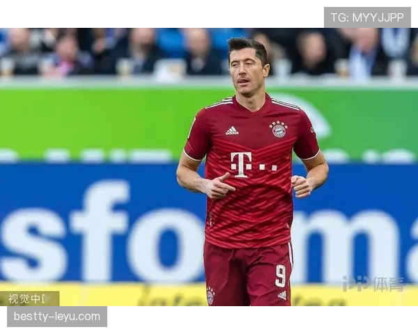 莱万多夫斯基续约谈判现突破性进展，未来去向引多方关注