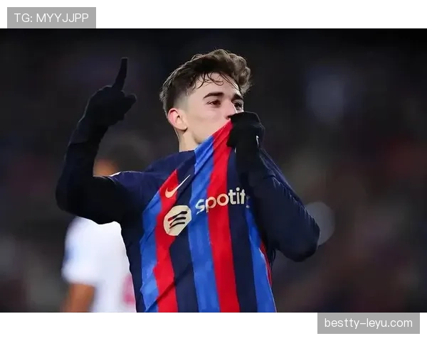 加维任意球绝杀建功,巴萨逆转取胜状态回暖再显王者本色 加维任意球绝杀建功,巴萨逆转取胜状态回暖再显王者本色