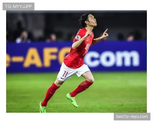 徐皓阳状态回暖，上海申花新星引球迷热切期待