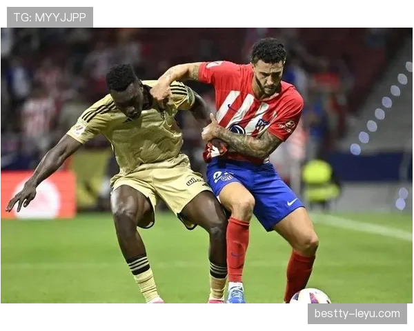 莱万多夫斯基家庭生活曝光 莱万多夫斯基家庭生活曝光