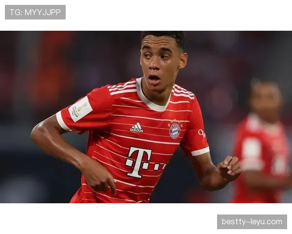 穆西亚拉、凯恩与萨内进攻联动体系解析 穆西亚拉、凯恩与萨内进攻联动体系解析